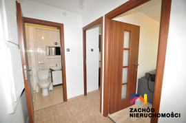 Kawalerka w centrum Sulechowa- balkon - piwnica